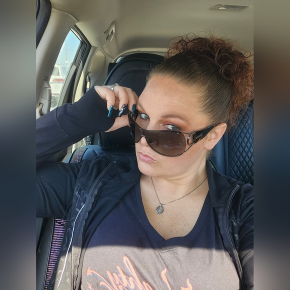 Meet your Posher, Rebecca - Picture 12 of 16